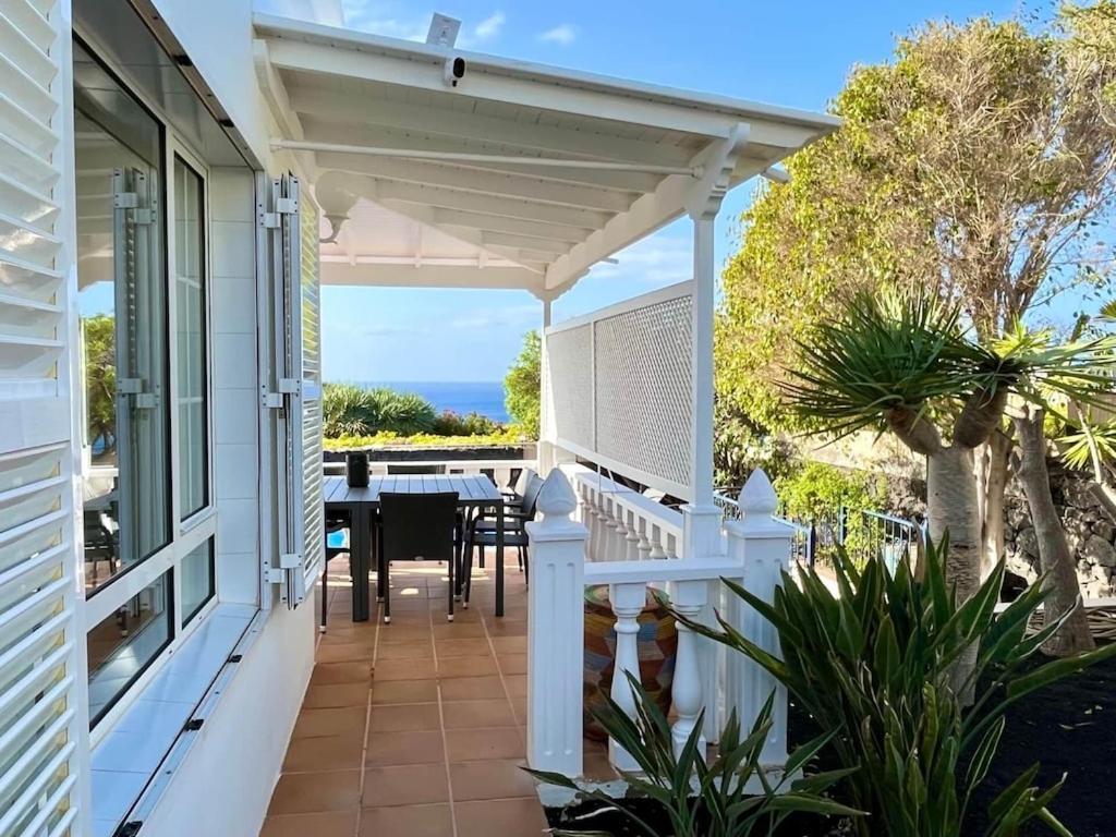 Villa Barquito By Jk Lanzarote Пуэрто дель Кармен Экстерьер фото